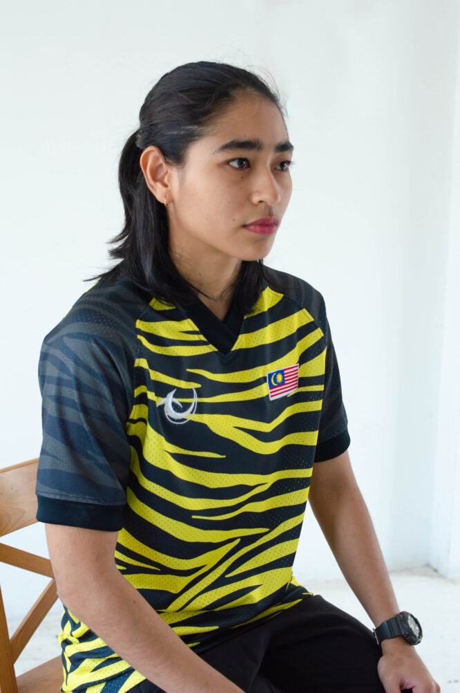 Belang Nusantara Mesh V Neck
