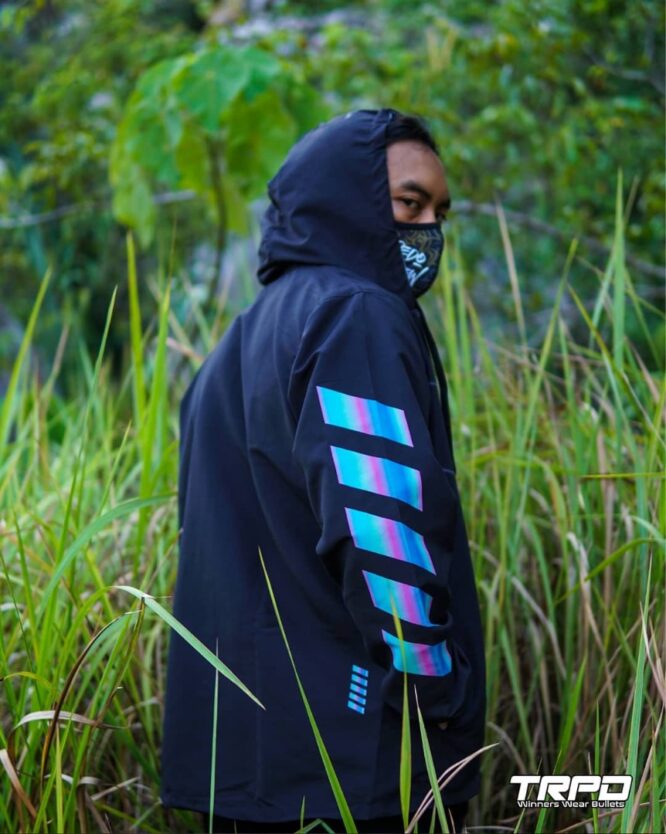 Windbreaker Spectrum - Image 3